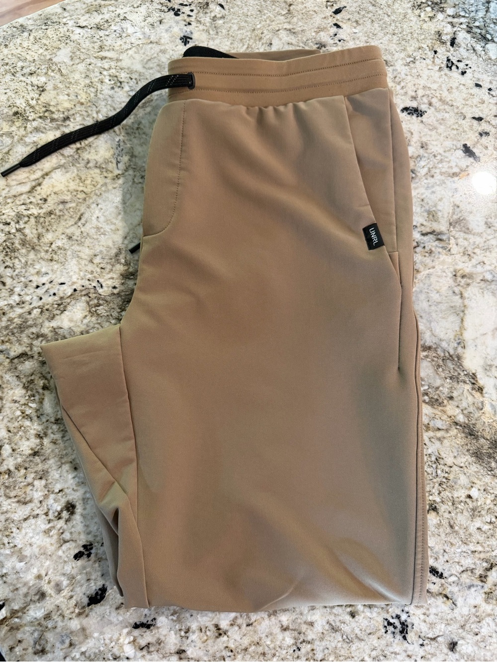 UNRL Men's Tan Jogger Sweatpants with Drawstring Waist, size L